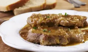 Soczysta karkówka na obiad: Przepisy i sekrety idealnego smaku